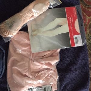 Adult ballet outfit sz Lg/8.5